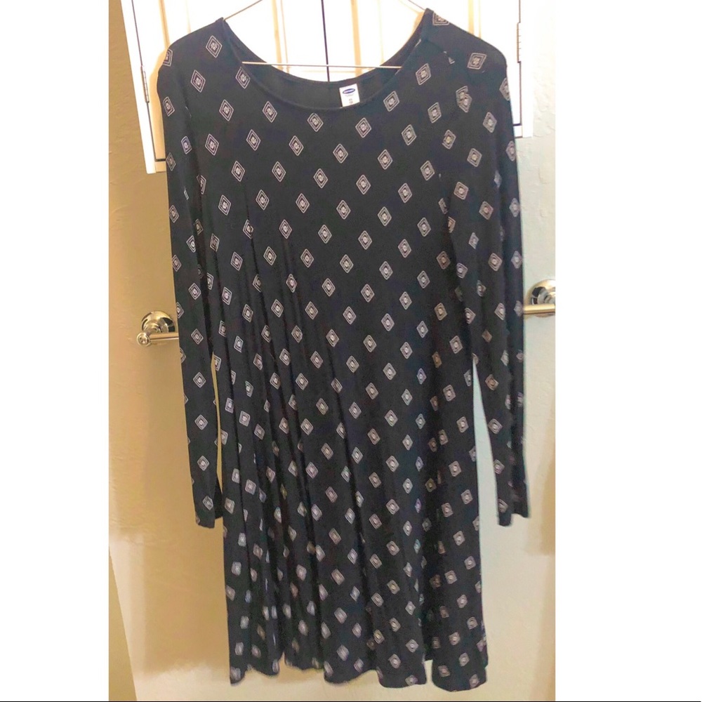 Long sleeve patterned dress